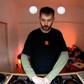 Revinyl Radio - Swing Dash Radio - 20.02.26