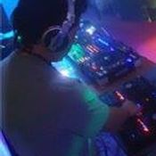 85 mix rap romantico d(0_0)b
