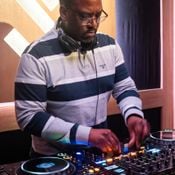 DJ Ash / Groove Boxxx - Sunday Guest Show / 02:11:25