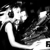 Indira Paganotto for RadioTunnel FM 