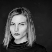 Avika - Dunkel im Raum