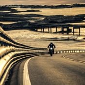 Husqvarna Motorcycles VITPILEN mix: franskild