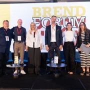 POSLOVNI FM - BREND FORUM PANEL FINANCIJSKA INDUSTRIJA Oršanić, Josimović, Tičić, Perica i Kiseljak