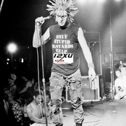 06/04/25 Show 262 :  The Ungovernable Farce