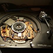 House n Techno - April 2012