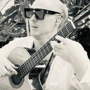 Guitar 3 by Antonio Mazarini