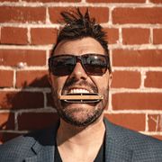 Tom Buenger is Making a Scene