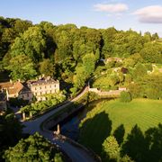 AT IFORD 091025