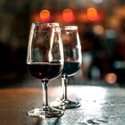 Exploring Syrah Red Wine: A Guide to Types, Color, Taste and Petite Varieties - Audio Blog