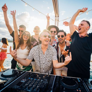 Naj – 30-Minute Feel-Good Party Mix