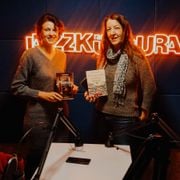 Joanna Hańderek - Znaki, ślady, tropy - rozmowa z Barbarą Faron