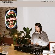 04/04/2024 - Akabema with Blue Ringed Baby