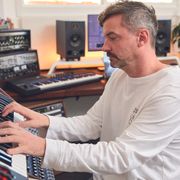 ✚ BONOBO [Downtempo #292]
