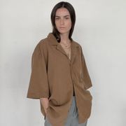 Karin Elízová – Čisté strihy a geometria vychádzajúca zo záujmu o architektúru