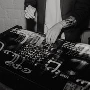 Happy Brautpaar 2025