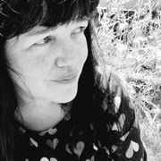 Show 107: The Folk Club: From 21.9.22 with Featured Artist Amy Hopwood