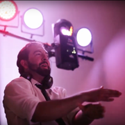 DJ Derek B - Shake It Off