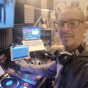 House expressions show Nick j & CONNY SU