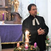 Na poušti s dravou zvěří i anděly