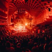 Khruangbin en concierto: 'Live at Sydney Opera House' (2023)