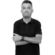 Επίθεση από τα μπακ (23/02/2026)