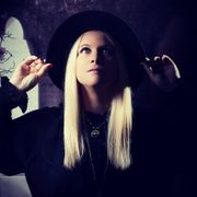 Gerry Casey Interviews Niamh Strong