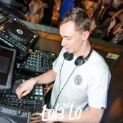 Showcase Mix - John David