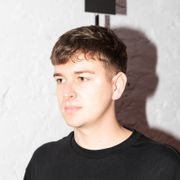 René Lazový – Výstava ako médium, identita ako proces