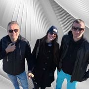 Duhan s plnou nádržou hudby