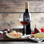 What Does Pinot Noir Pair With? Discovering the Ultimate Pinot Noir Food Pairing Guide - Audio Blog