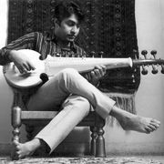 Meeting Rivers 09: Amjad Ali Khan