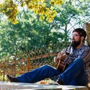 Scott Low is Making a Scene