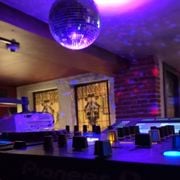 HOUSE IN DA HOUSE MIX