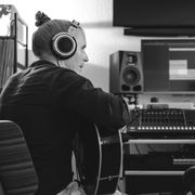 Guitar 5 by Antonio Mazarini