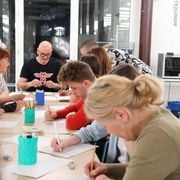 Radno čitanje: Nešto je slika....,razgovor sa Zoranom Žmirićem i Korinom Hunjakom