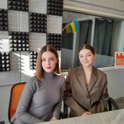 Юні прикарпатці розповідають світові про Україну. «Подружки» відвідали Прагу