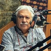 Café Negro  2025/02/01 Waldo Urquiza Nueva Ola