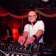 Wedding Dancefloor Starter April 2026