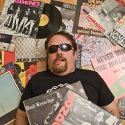 Punk Show #327 - 12/05/25