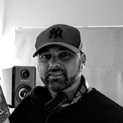 WeGetLiftedRadio.com @9pm GMT - 5th January 2025 (Nu-Disco / House / Soul / Groove)