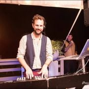 Groovy Disco Pop 2023