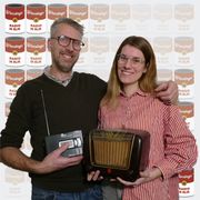 Radio In Blik - Aflevering 3 - Alles hat ein Ende, nur die Wurst hat zwei