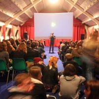 2019.05.12 - Émission 12 - RomuLuxx - Ciné, partage, rencontre, asso et connerie du monde..
