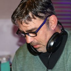 MaxK on Starpoint - 111216 - In Love With Soulful House