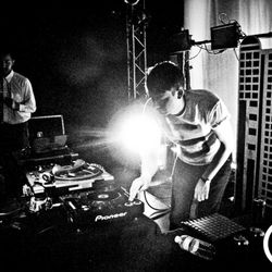 Rhythm Connection w/ Rory Philips