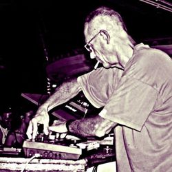 Alexander Robotnick Shows Mixcloud