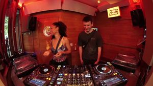 Kiosk Radio Live!