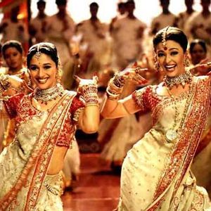 Bollywood and bhangra dance set