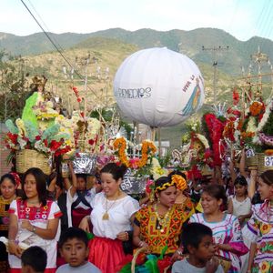 Suena MÃ©xico 2. Fiesta de la Virgen de los Remedios de Santiago MatatlÃ¡n