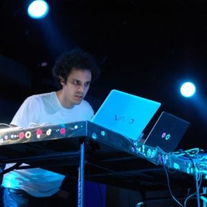 Four Tet Fabriclive 59 Promo Mix